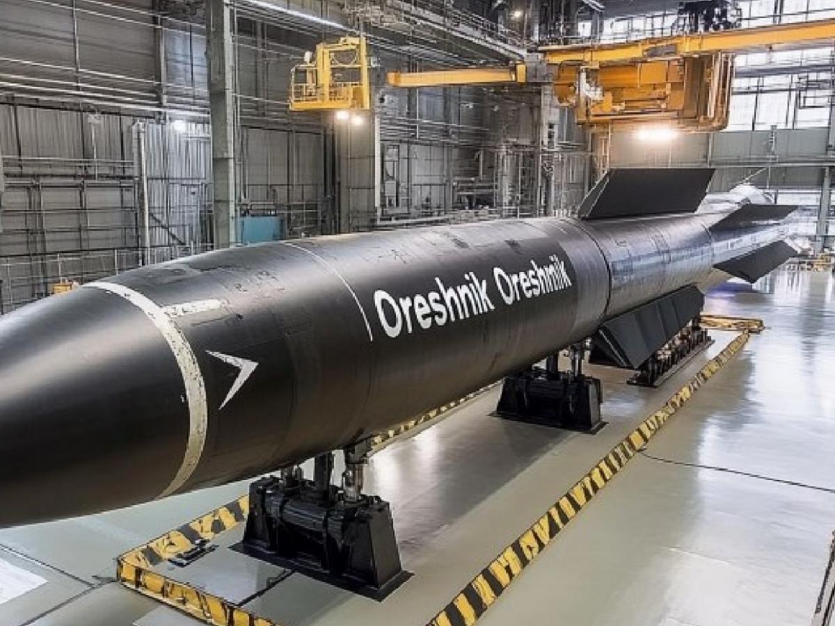 Moscow Hints Oreshnik Could Be Used Against European Sites