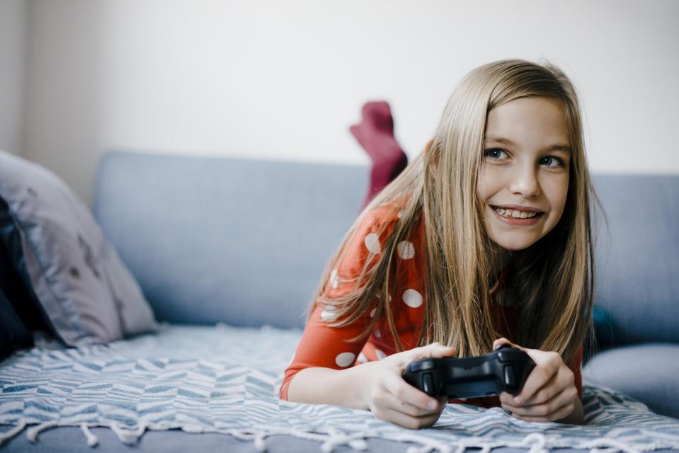 Family Sues Roblox, Discord After Child Raped By Predatory User