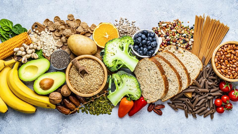 ‘Fibermaxxing’ Trends On TikTok. How Much Fiber Should You Be Getting?