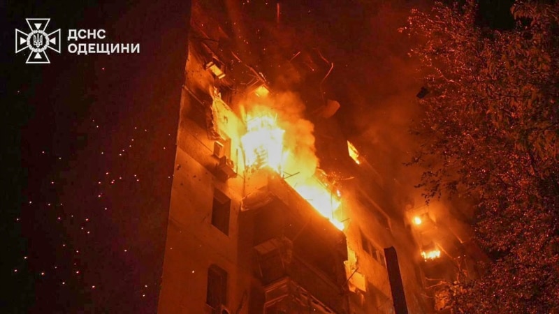 Nearly 400 Drones, Missiles Fired At Ukraine As Russia Shows No Signs Of Let-Up