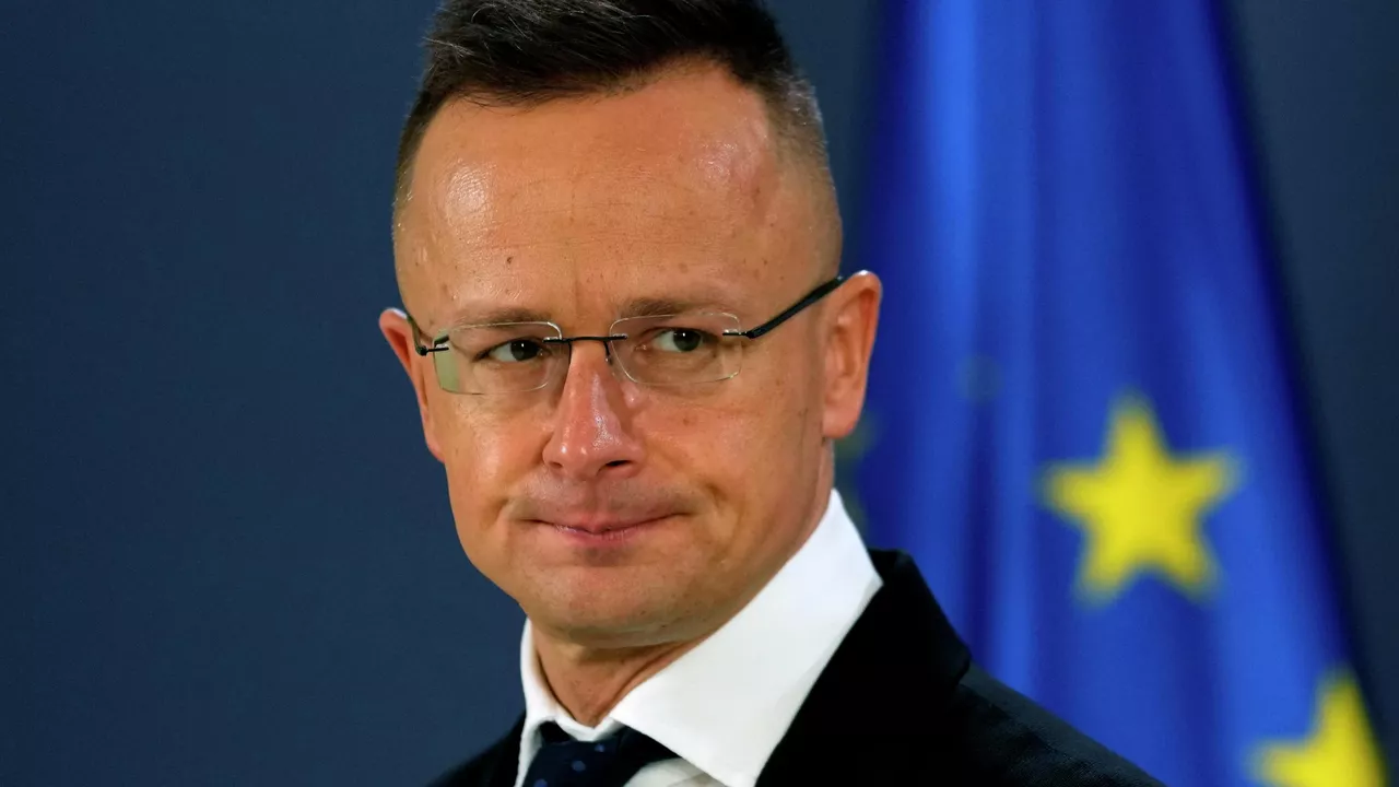 Budapest has not supplied weapons to Kiev and does not intend to change its position.