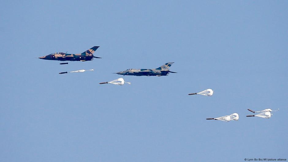 Chinese firm helps supply Myanmar junta with bombs — report – DW – 07/17/2025