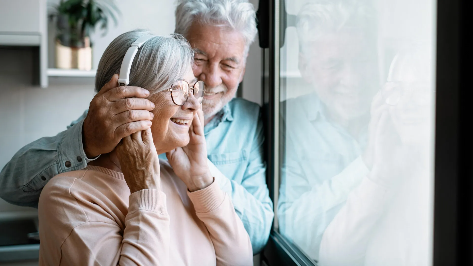 Doctors used music instead of medication—what they saw in dementia patients was remarkable