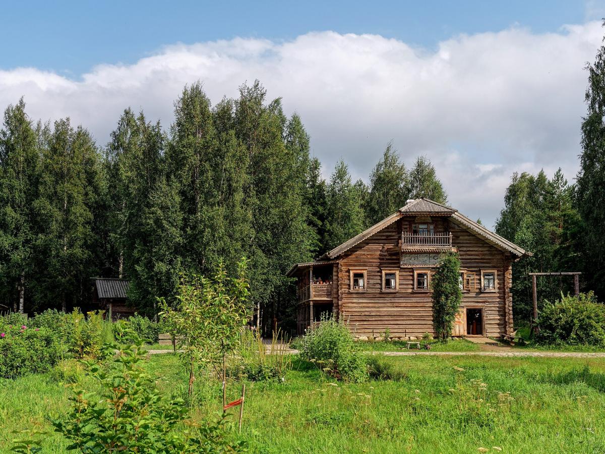 Demographic Decline and Economic Collapse Push Small Russian Cities Toward Oblivion