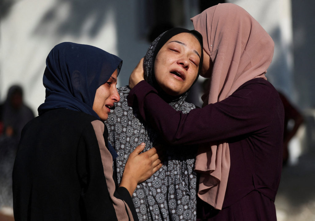 Israeli gunfire kills more Gaza aid-seekers as U.S. envoy meets with hostages’ families