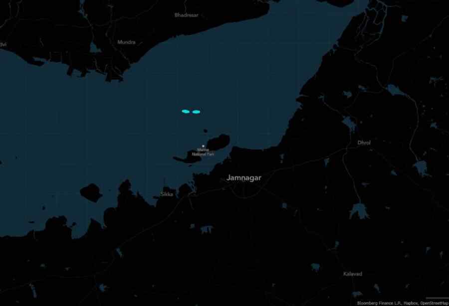 Four tankers carrying Russian oil are idling off the west coast of India,