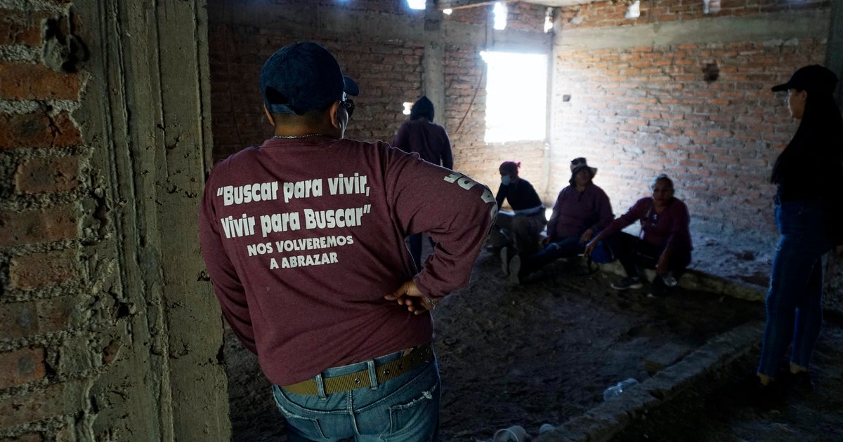 Dismembered bodies of 32 people found in abandoned home in Mexico: “We hope to find our loved ones”