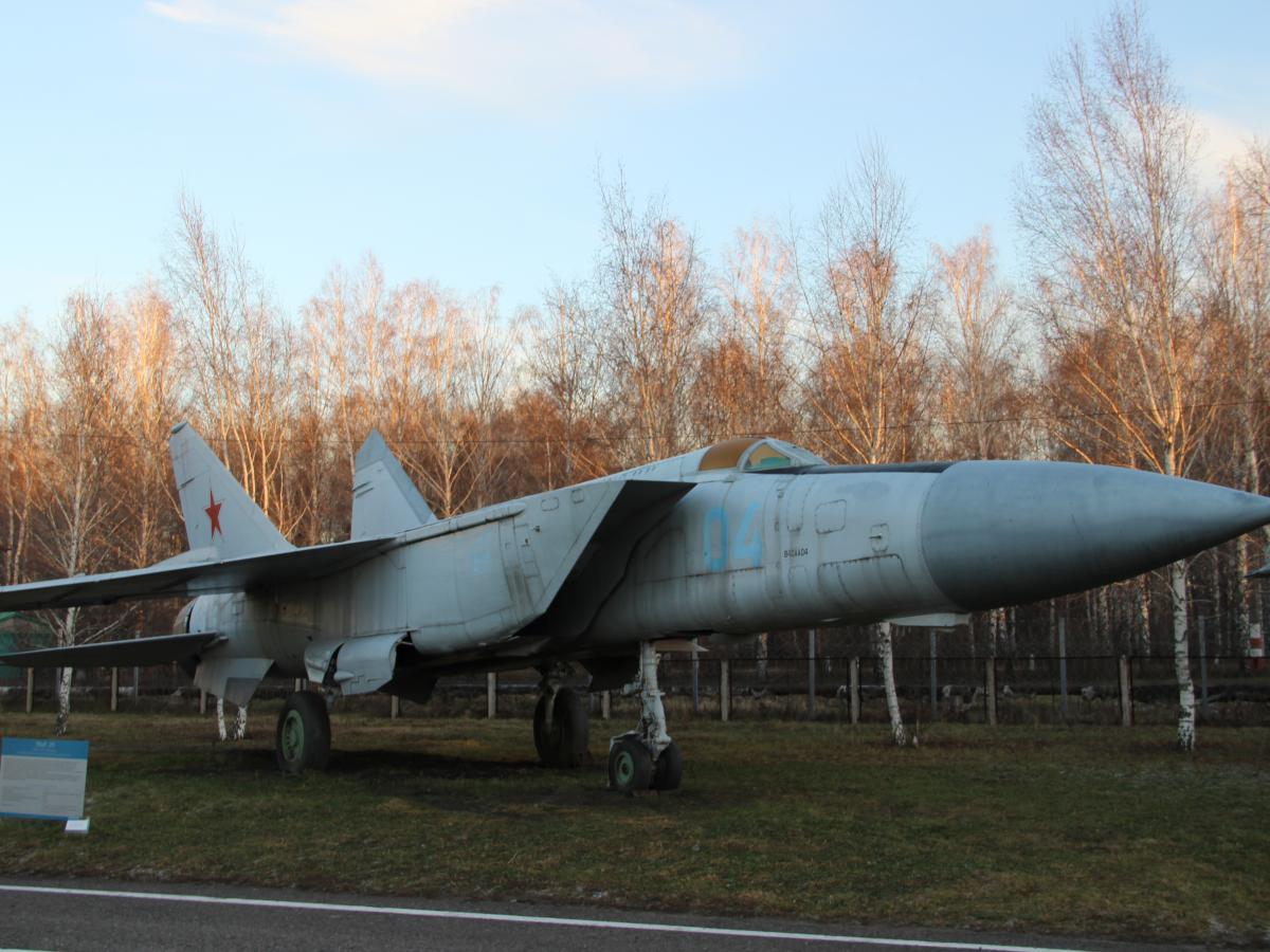 Captured Soviet MiG-25 to Be Displayed in US Air Force Museum
