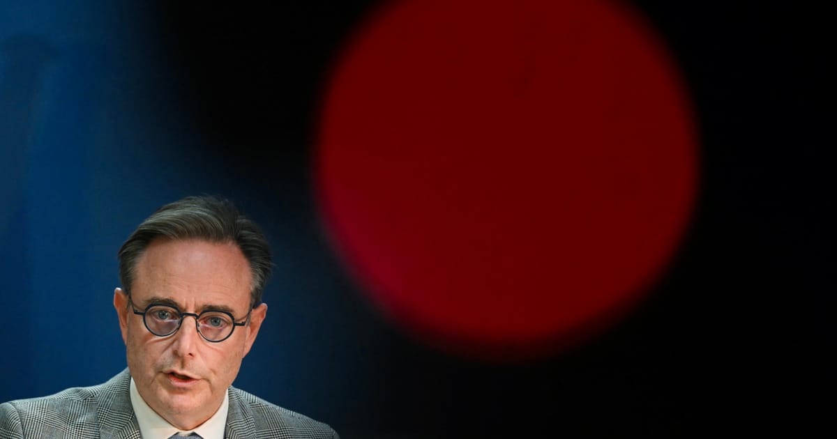 EU stumbles on funding Ukraine — just as Trump shows up – POLITICO