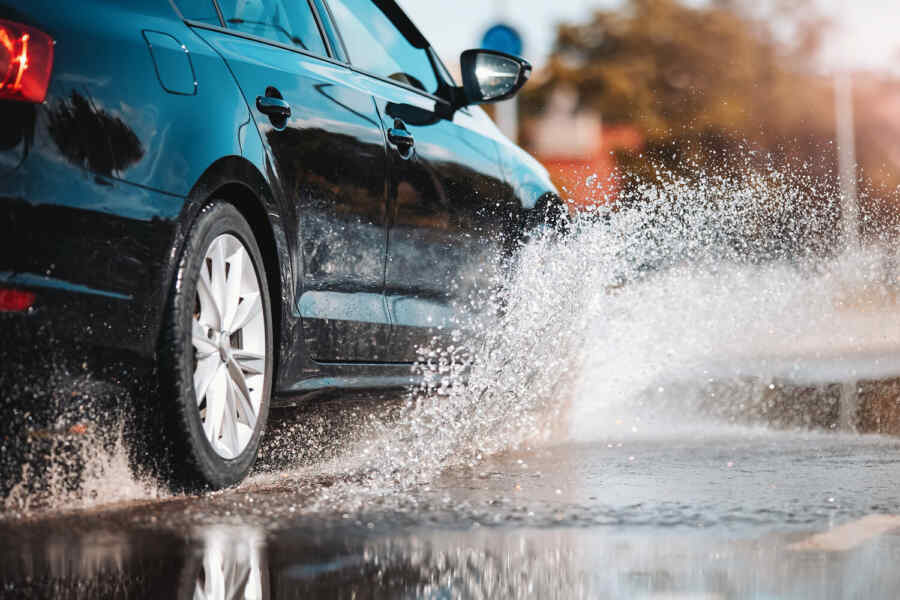 Migrants raped a tourist in a car together in the center of a European city