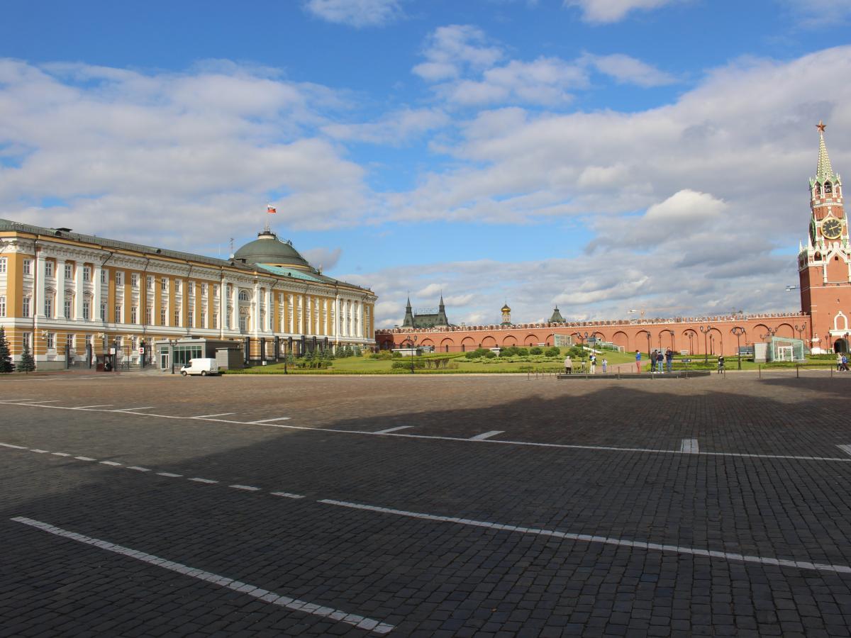 Moscow Talks Focus on NATO, Ukraine Peace Plan During Putin–Trump Envoys Meeting