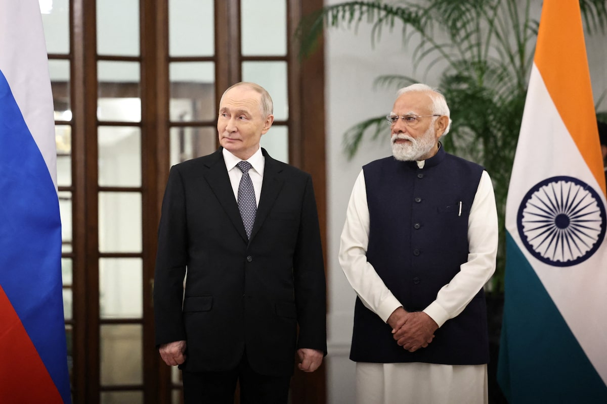 Putin and Modi agree to diversify trade, energy ties at Russia-India Summit