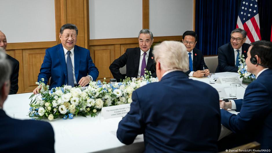 Trump’s transactional diplomacy alarms Japan, South Korea – DW – 12/04/2025