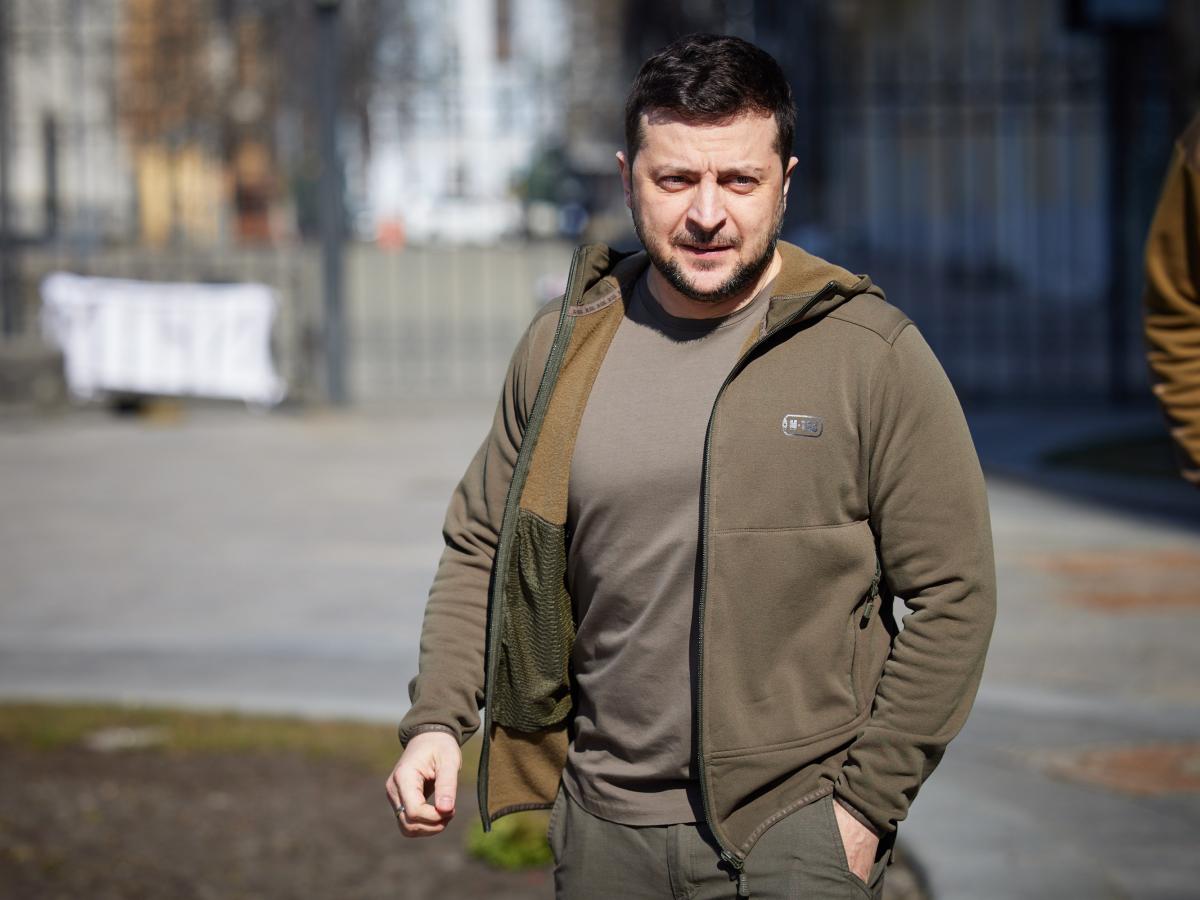 Zelensky Signals Readiness to Meet Putin Over Territories and Zaporizhzhia Nuclear Plant