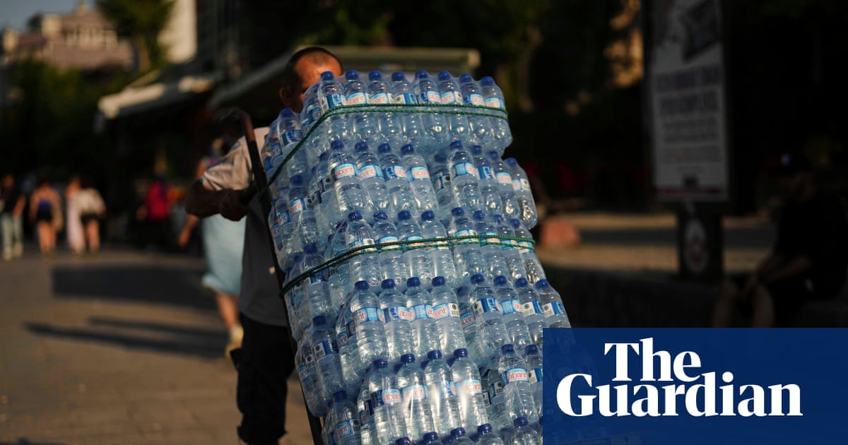 Number of people living in extreme heat to double by 2050 if 2C rise occurs, study finds | Extreme heat