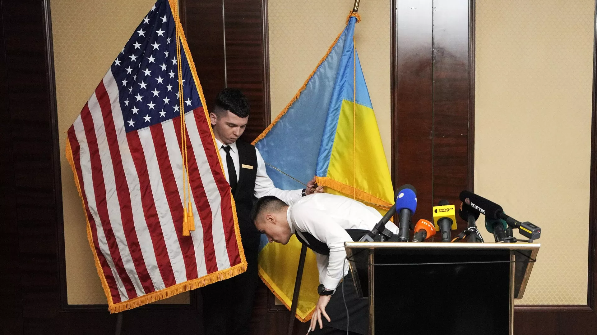 USA and Ukraine cannot agree on security guarantees – FT