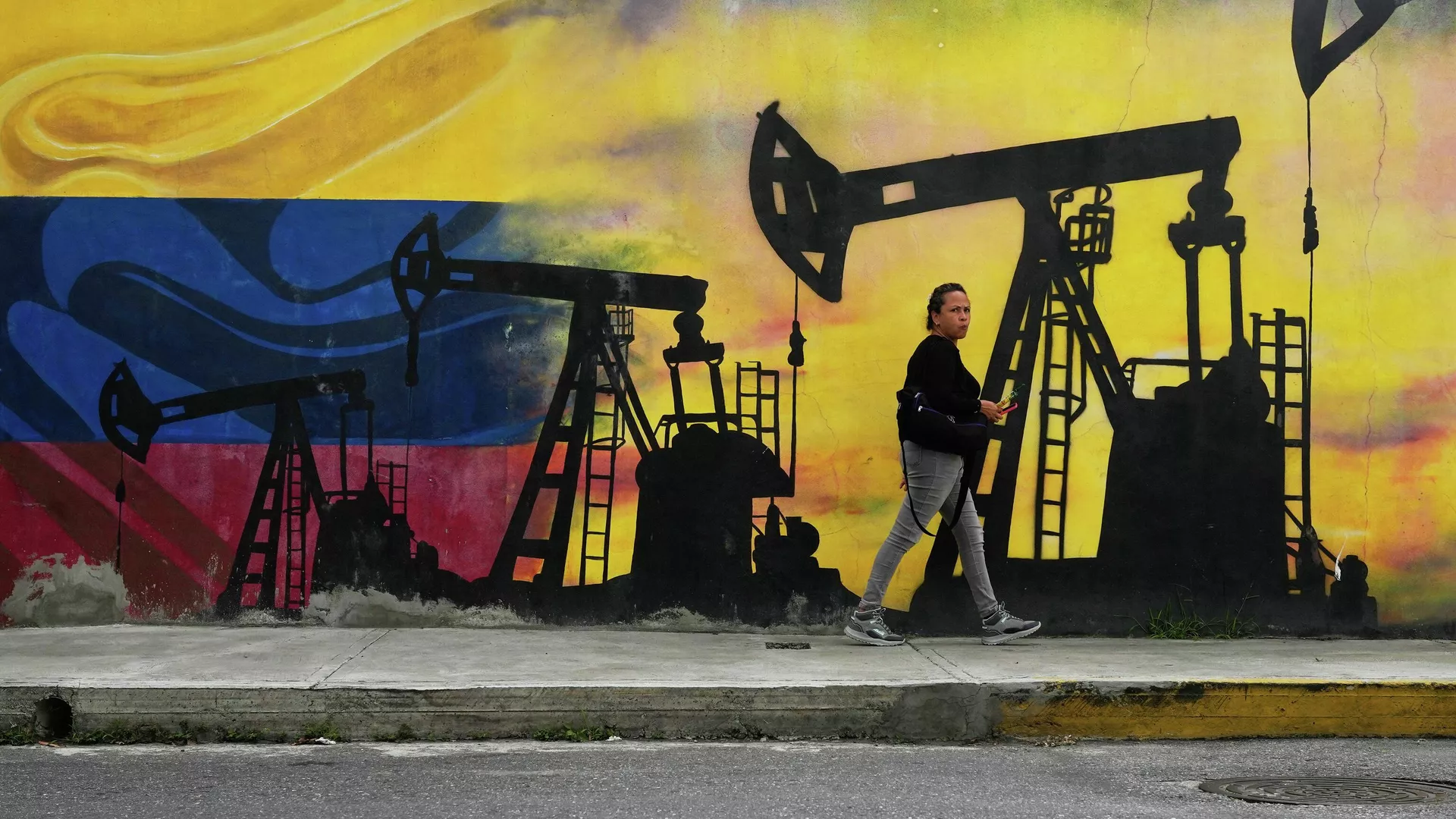 Venezuela exported almost eight million barrels of oil under a deal with the United States