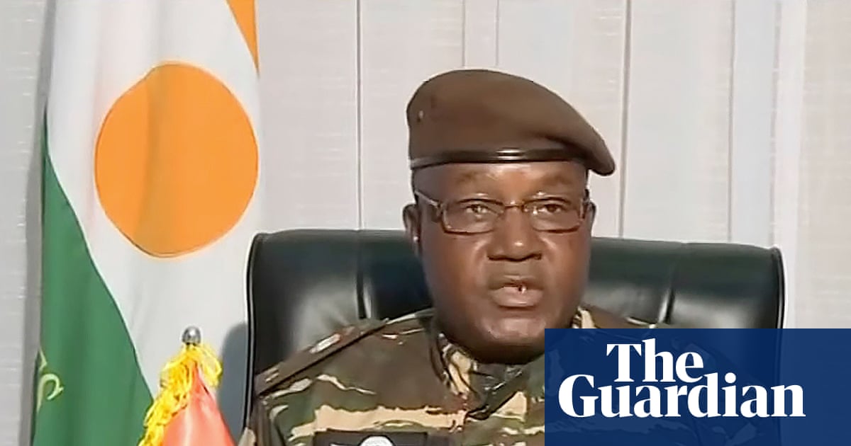 Islamic State claims attack on international airport and airbase in Niger | Niger