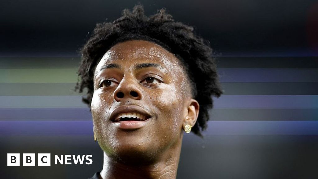 US YouTube star IShowSpeed to get Ghanaian passport as Africa tour ends – BBC