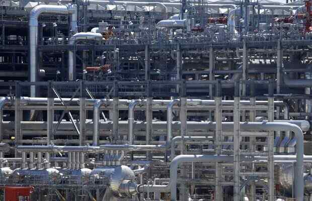 The EU Council has approved a phased ban on Russian gas imports starting in 2027