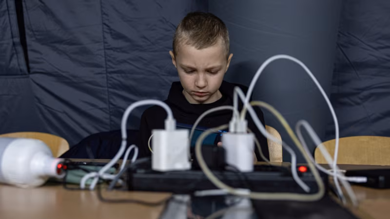 1°С Inside Kyiv Apartments As Heating And Power Outages Continue