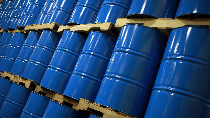 The EU approved a new ceiling on oil prices from Russia on February 1.