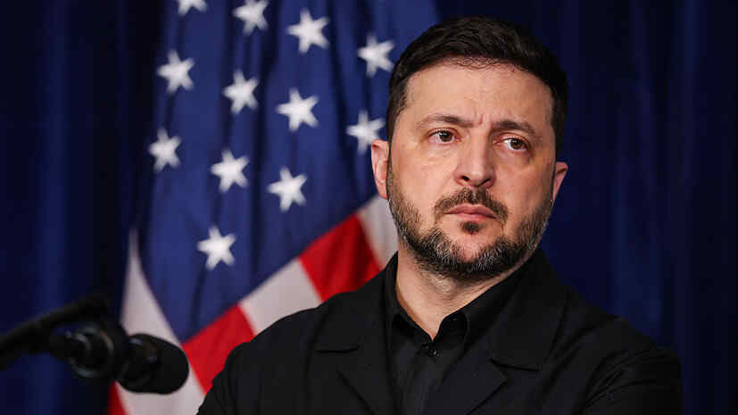 Zelenskyy is annoyed by problems in Ukraine’s domestic and foreign policy