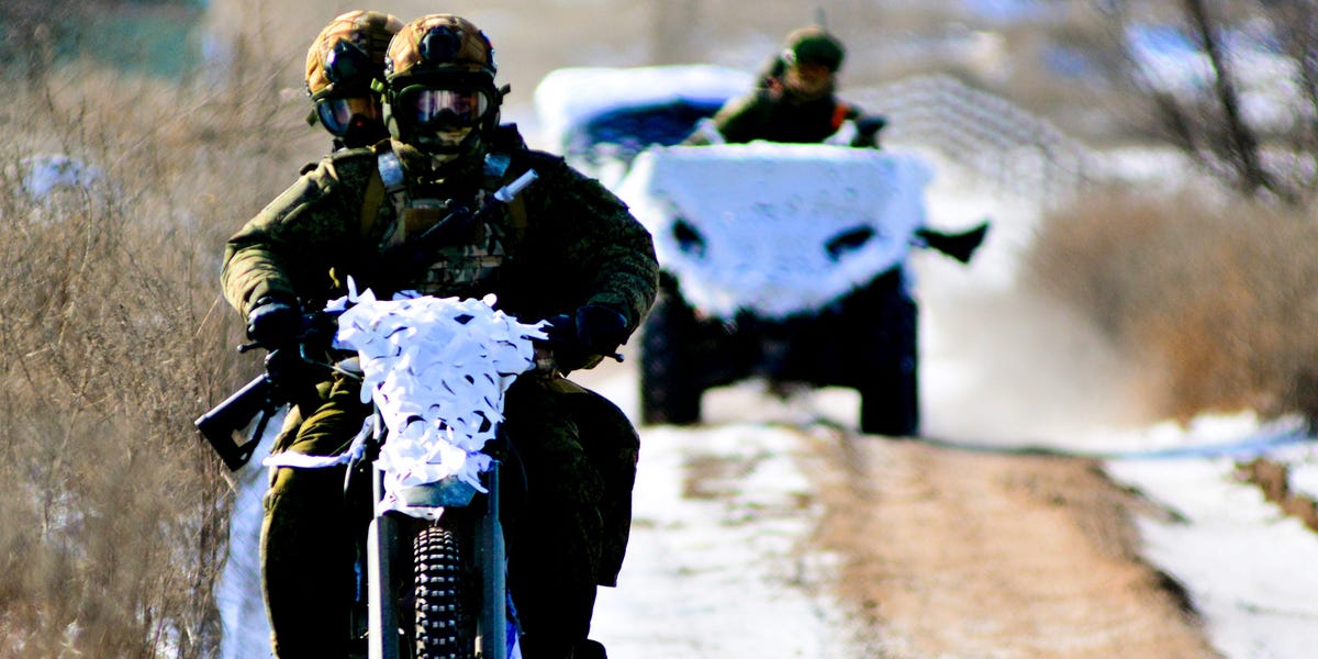 Russian Advance in Ukraine Slowest in Almost All Modern War: Analysts