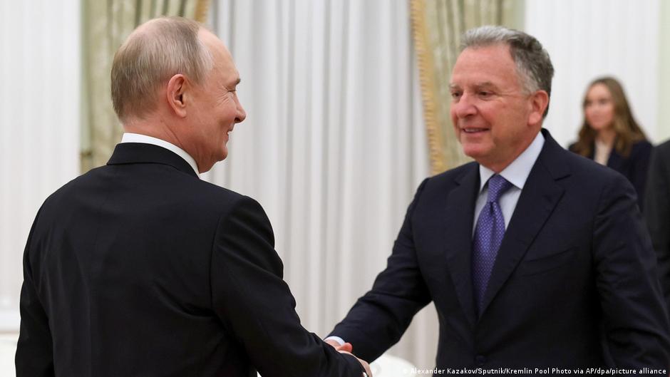 Peace talks put to test at UAE meeting