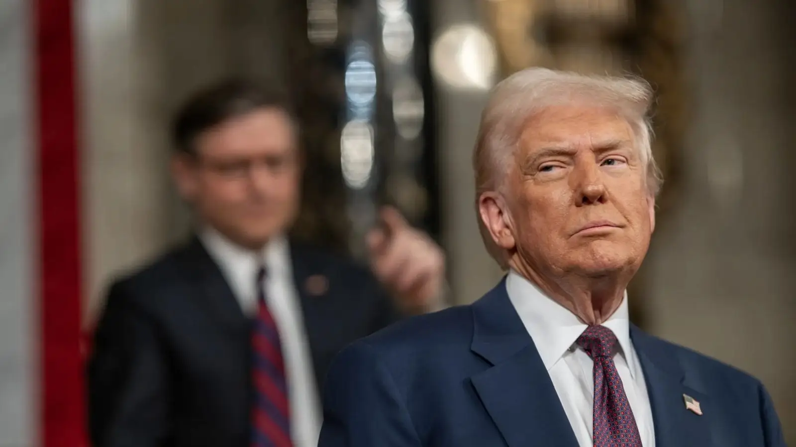 Trump Sees Ukraine Settlement as Path to Russia Deals