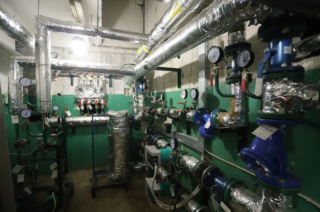 How Ukrainians Are Protecting Their Homes Against Russia’s Winter Offensive