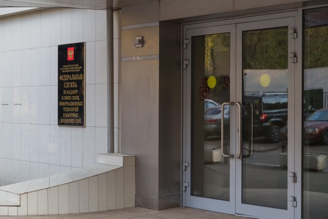 Teen arrested in killing of Russian censorship official as state media stays silent — Meduza