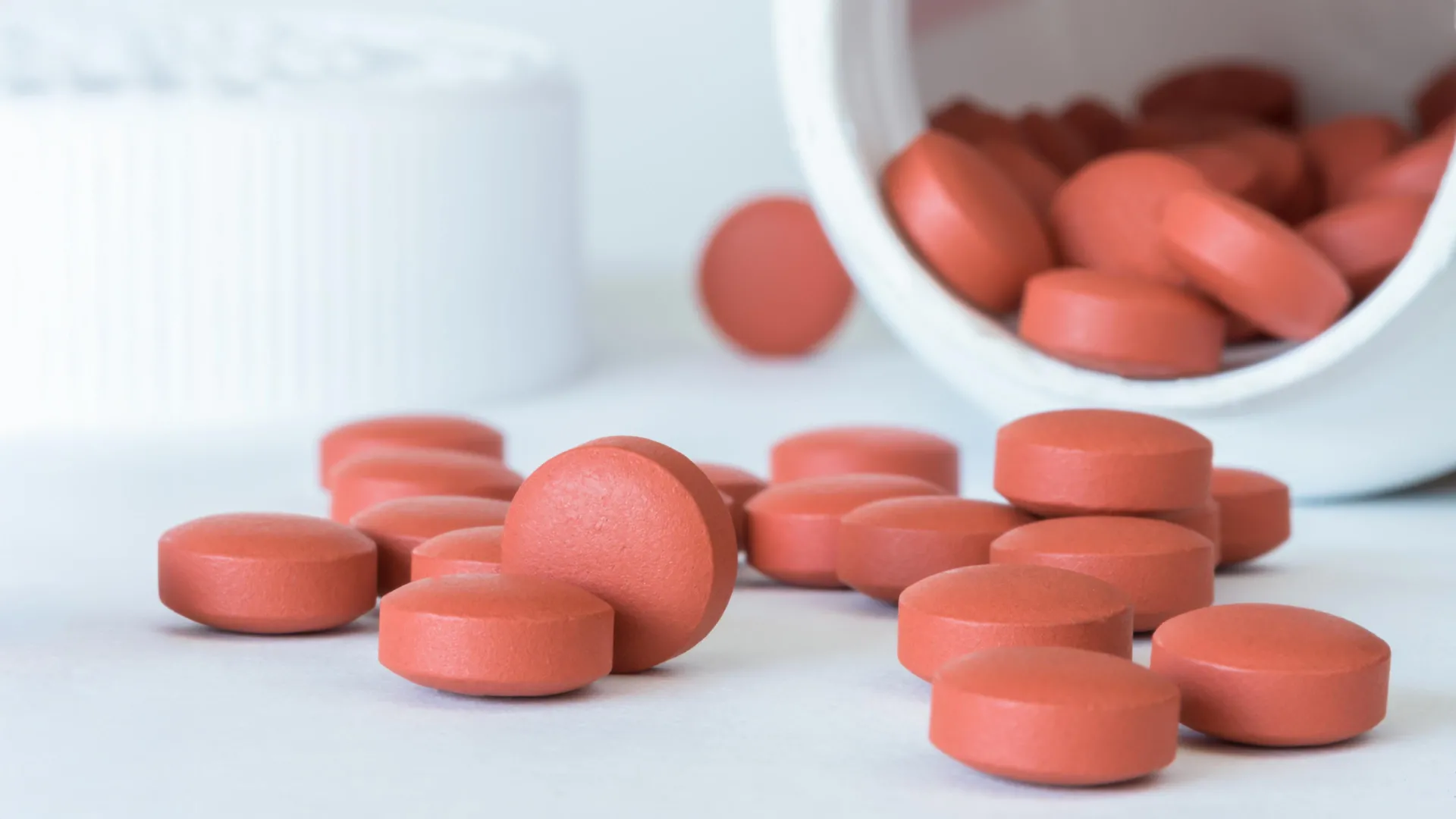 A common painkiller may be quietly changing cancer risk