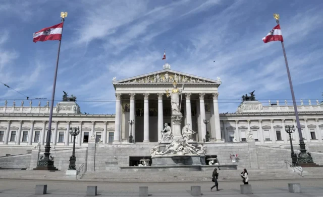 Austria’s national debt grows amid abandonment of Russian energy resources