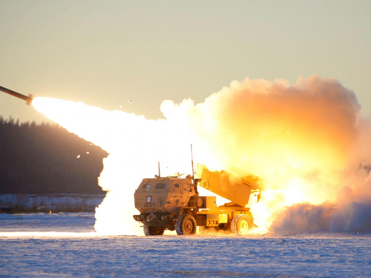 Ukraine Launches HIMARS Missiles Striking Russia’s Belgorod, Bryansk, and Oryol Regions