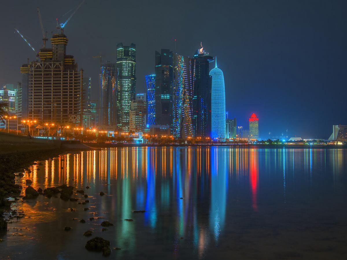 Video Shows Ballistic Missile Debris Falling Near Doha as People Flee