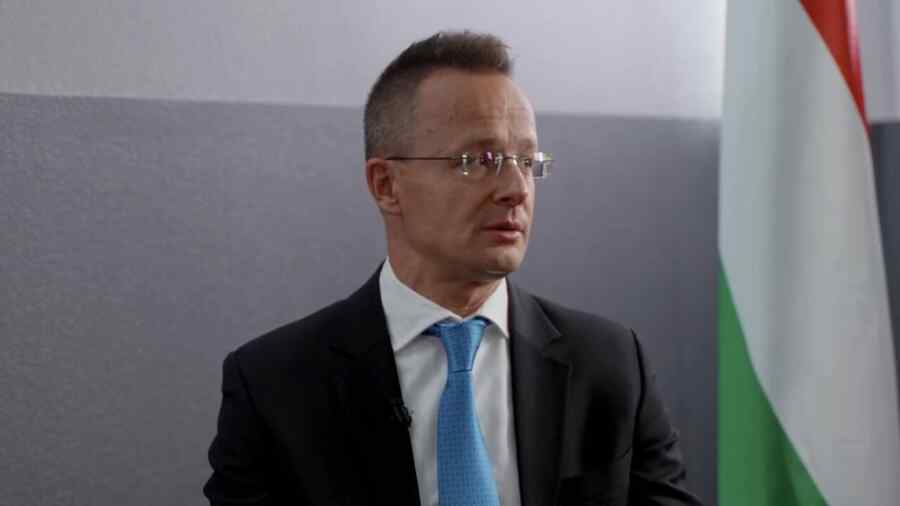 Szijjártó compared the mobilization in Ukraine to a “manhunt”