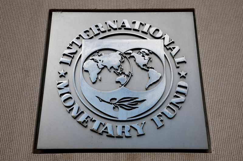 Ukraine expects final IMF deal approval in coming weeks