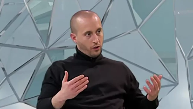 The Spaniard spoke about the large number of people in Europe who want to move to Russia