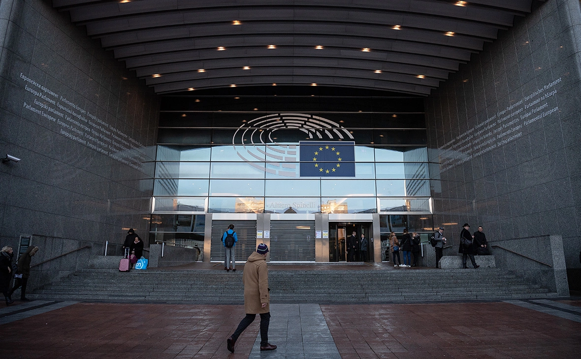 EP approves 90 billion euro loan to Ukraine