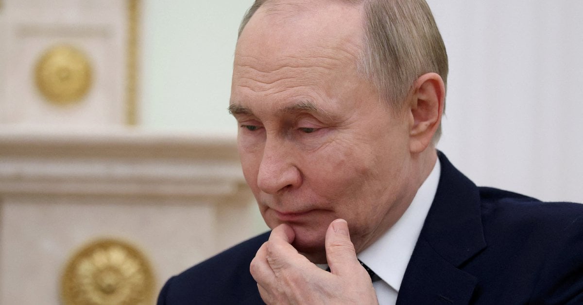 Russia's budget deficit may almost triple this year as oil revenues decline – NST Online