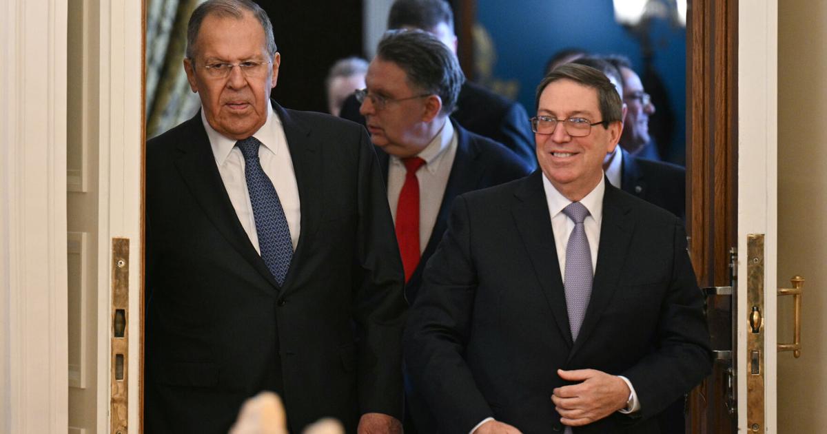 Russia hosts Cuban foreign minister and urges US not to blockade Cuba | Ap-business