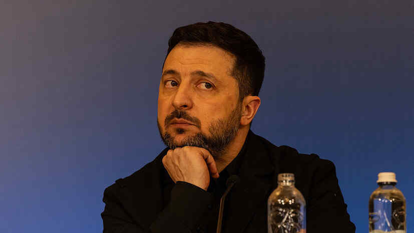 Zelenskyy wants to shift responsibility for mobilisation to Brussels