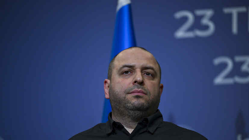 The United States and Ukraine discussed economics and security guarantees in Geneva