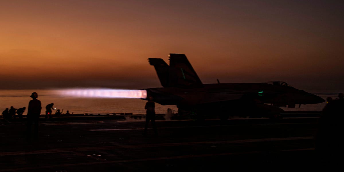 US Forces Locked in Air-Defense Battles Amid Fight With Iran: Official