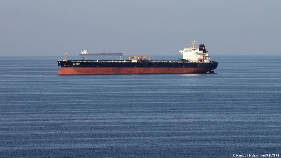 Strait of Hormuz halts after US‑Israel attack on Iran
