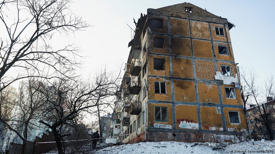 Trilateral talks enter second day in UAE