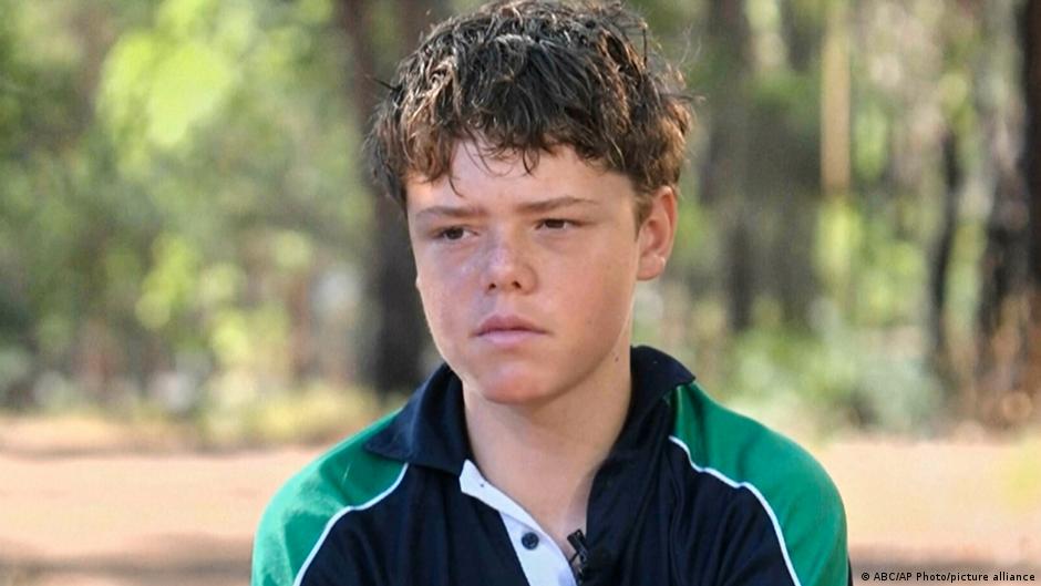 Teen swims for hours to save family lost at sea