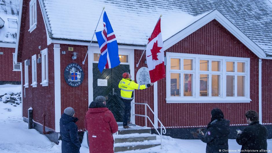 Canada, France open consulates in Nuuk