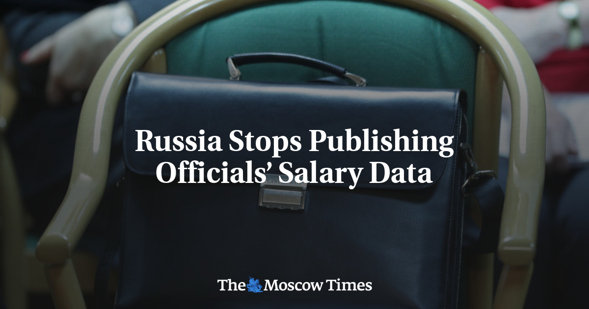 Russia Stops Publishing Officials’ Salary Data